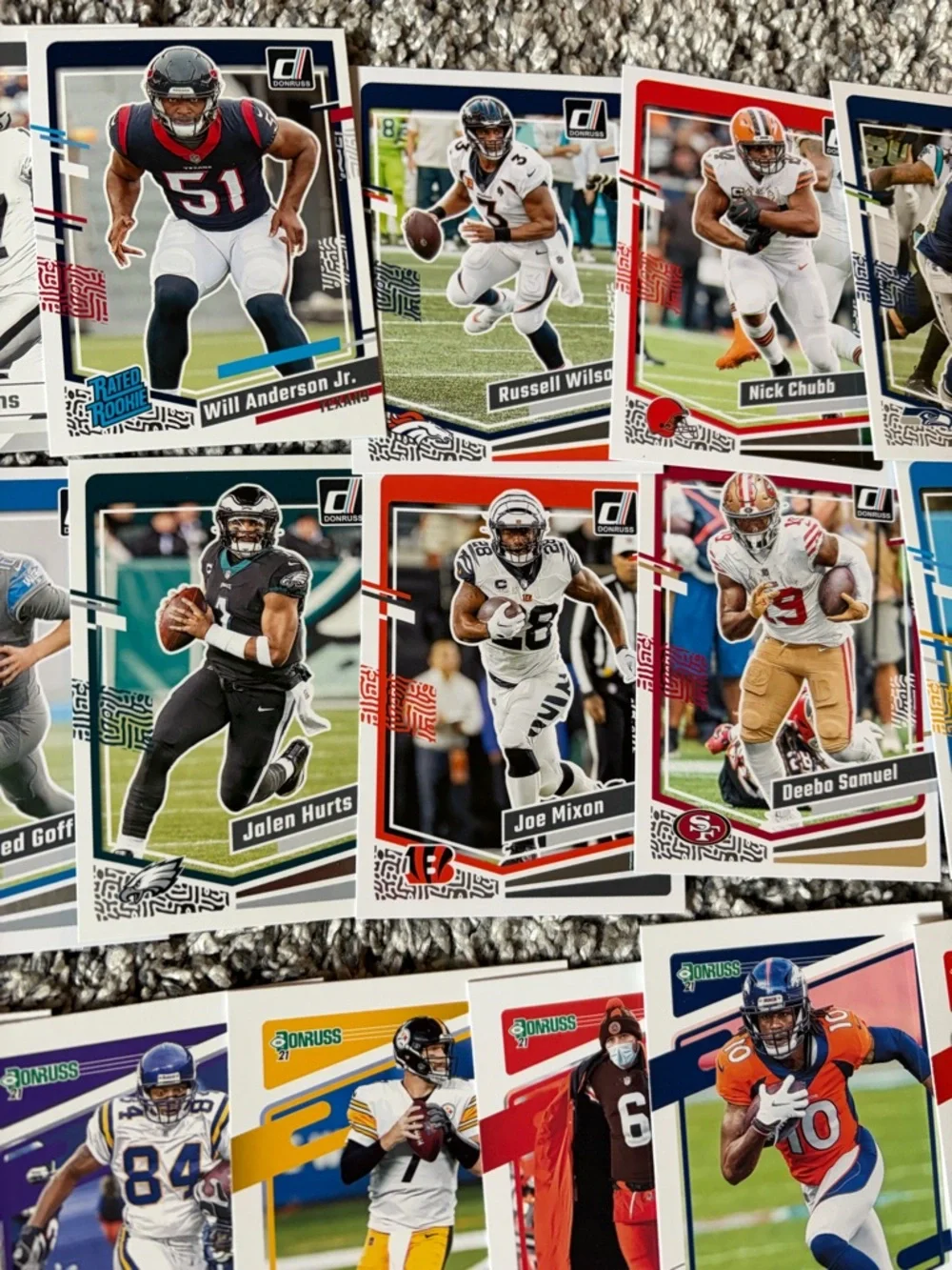 Lot of 120 mixed years Panini Donruss 2017-2024 football cards - Picture 10 of 11